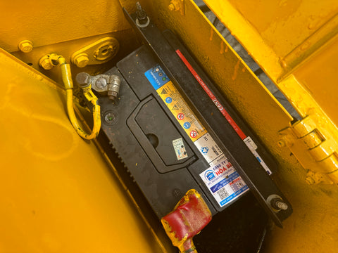 036.01 Komatsu PC28UU Mini Excavator S/N 6363