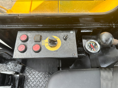 036.01 Komatsu PC28UU Mini Excavator S/N 6363