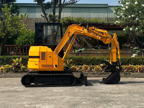 037.02 Komatsu PC28UU Mini Excavator S/N 3807