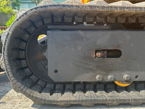 037.02 Komatsu PC28UU Mini Excavator S/N 3807