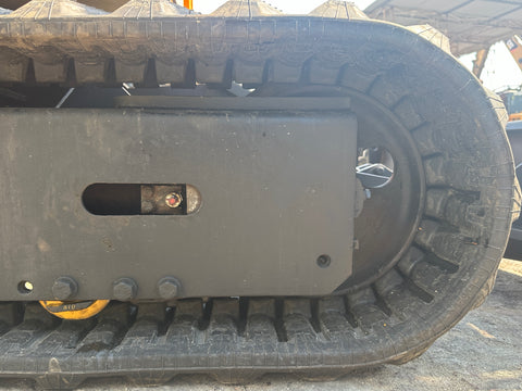 037.02 Komatsu PC28UU Mini Excavator S/N 3807