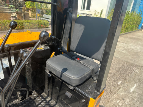 037.02 Komatsu PC28UU Mini Excavator S/N 3807