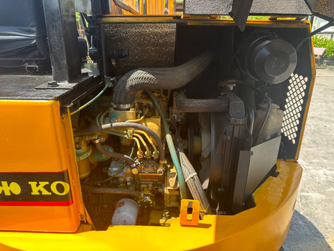 037.02 Komatsu PC28UU Mini Excavator S/N 3807