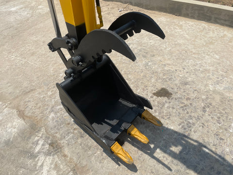 025.02 Komatsu PC10-6 Mini Excavator S/N 20767