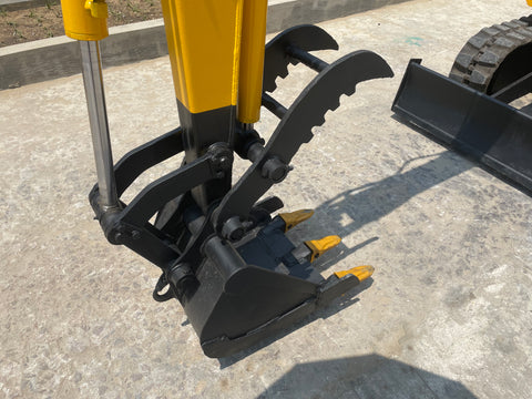 025.02 Komatsu PC10-6 Mini Excavator S/N 20767