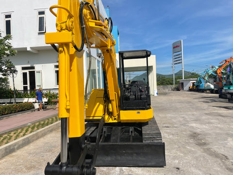 026.05 Komatsu PC50UU Mini Excavator S/N 3841