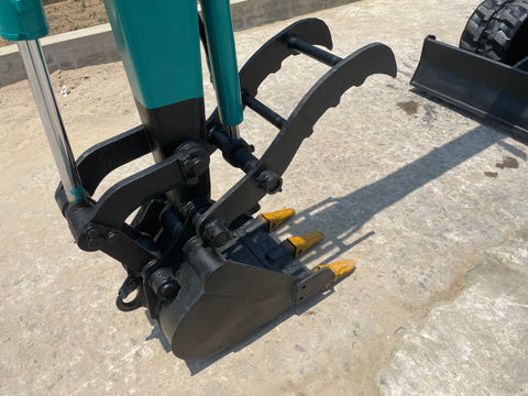 025.04 Komatsu PC20-7 Mini Excavator S/N 38819