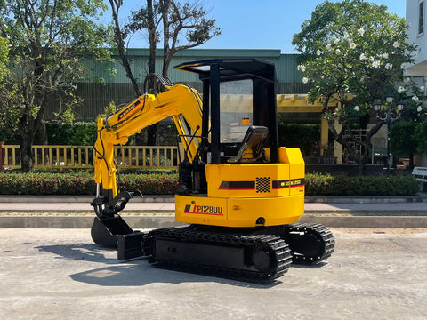 025.05 Komatsu PC28UU Mini Excavator S/N 5238