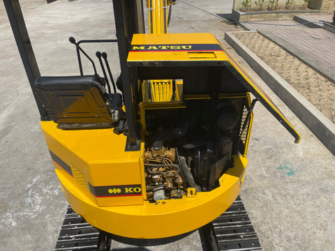 025.05 Komatsu PC28UU Mini Excavator S/N 5238