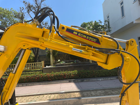 025.05 Komatsu PC28UU Mini Excavator S/N 5238