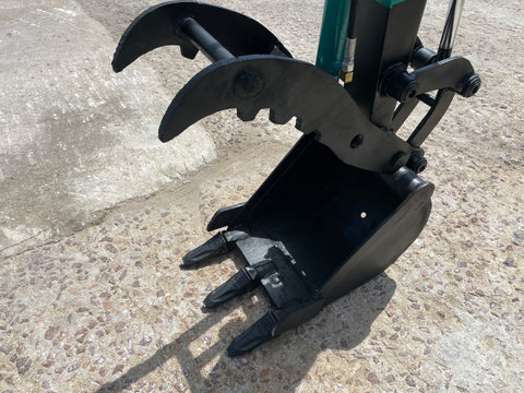 026.04 Komatsu PC28UU Mini Excavator S/N 6445