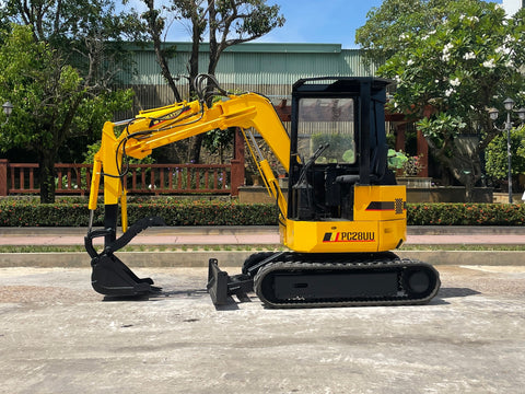 026.03 Komatsu PC28UU Mini Excavator S/N 5786