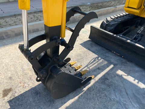 025.07 Komatsu PC38UU Mini Excavator S/N 2228