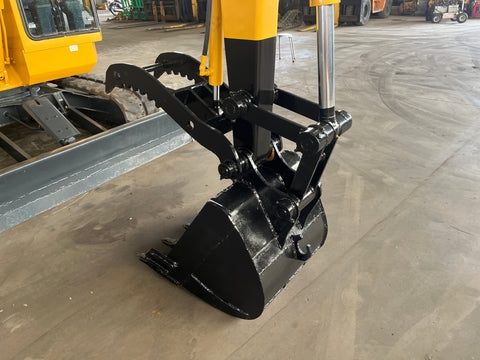 028.02 Komatsu PC50UU Mini Excavator S/N 5275