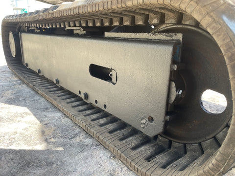 026.03 Komatsu PC28UU Mini Excavator S/N 5786