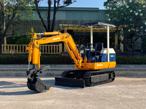 025.01 Komatsu PC10-3 Mini Excavator S/N 5976