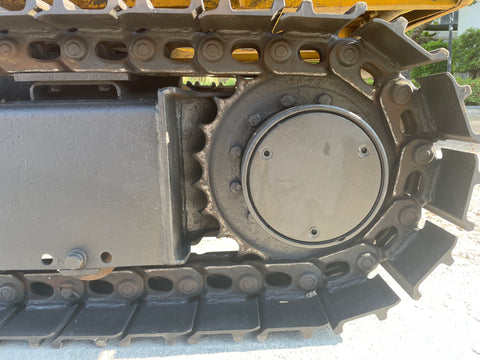 025.01 Komatsu PC10-3 Mini Excavator S/N 5976