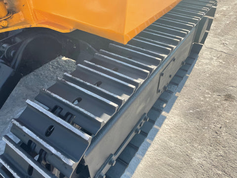 025.01 Komatsu PC10-3 Mini Excavator S/N 5976