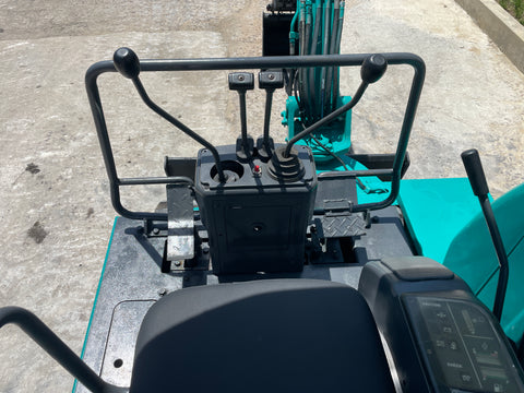 026.02 Komatsu PC10-7 Mini Excavator S/N 26009