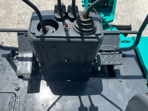 026.02 Komatsu PC10-7 Mini Excavator S/N 26009