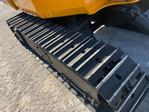 025.01 Komatsu PC10-3 Mini Excavator S/N 5976