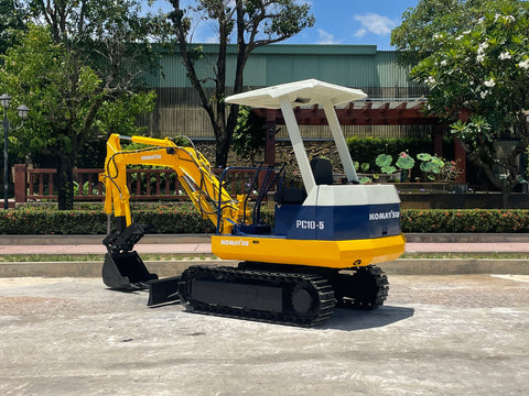026.01 Komatsu PC10-5 Mini Excavator S/N 8727
