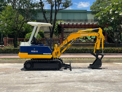 026.01 Komatsu PC10-5 Mini Excavator S/N 8727