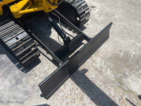 026.01 Komatsu PC10-5 Mini Excavator S/N 8727