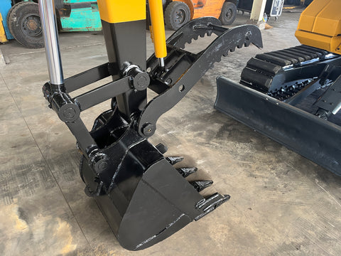 028.04 Komatsu PC50UU Mini Excavator S/N 6760