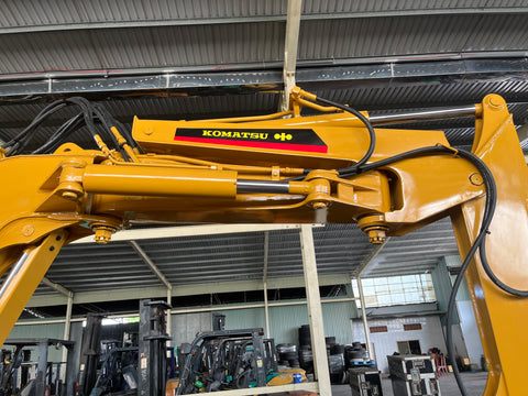 028.04 Komatsu PC50UU Mini Excavator S/N 6760