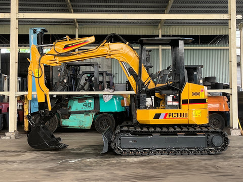 028.01 Komatsu PC38UU Mini Excavator S/N 1930
