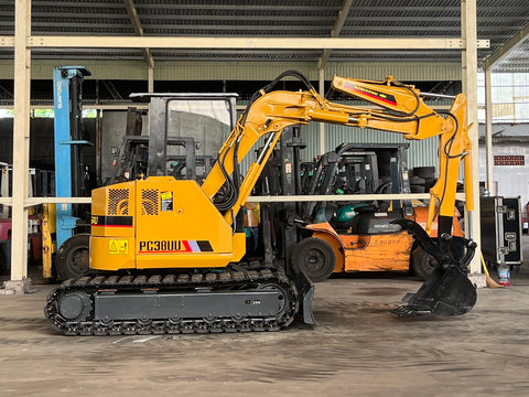 028.01 Komatsu PC38UU Mini Excavator S/N 1930