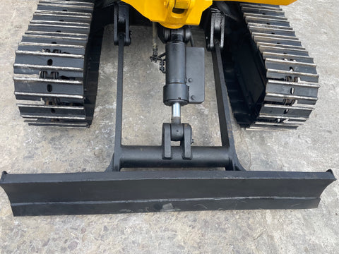 025.03 Komatsu PC20-3 Mini Excavator S/N 17388