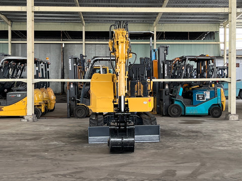 029.01 Komatsu PC28UU Mini Excavator S/N 3372