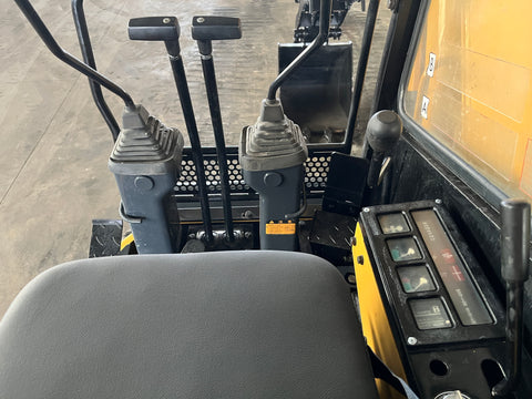 029.04 Komatsu PC50UU Mini Excavator S/N 5032