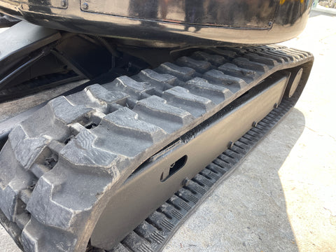 027.06 IHI 30UJ Mini Excavator S/N AA001839