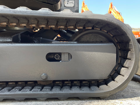 027.06 IHI 30UJ Mini Excavator S/N AA001839