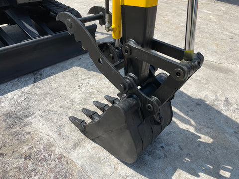 027.06 IHI 30UJ Mini Excavator S/N AA001839