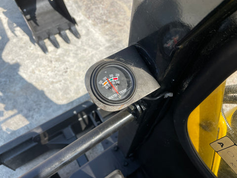 027.06 IHI 30UJ Mini Excavator S/N AA001839