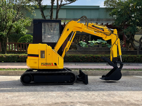 027.02 Komatsu PC28UU Mini Excavator S/N 2425