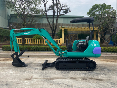 024.01 Komatsu PC20-7 Mini Excavator S/N 38012