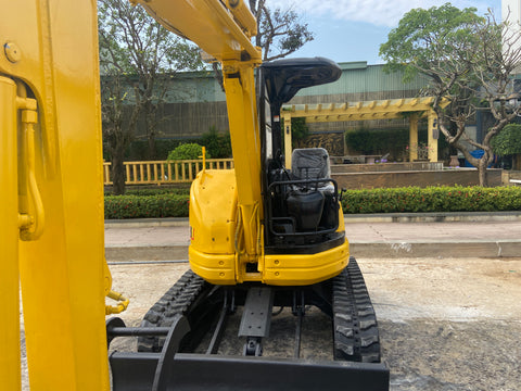 024.03 Komatsu PC38UU-2 Mini Excavator S/N 4479