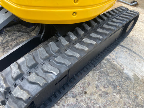 024.03 Komatsu PC38UU-2 Mini Excavator S/N 4479