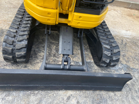 024.03 Komatsu PC38UU-2 Mini Excavator S/N 4479