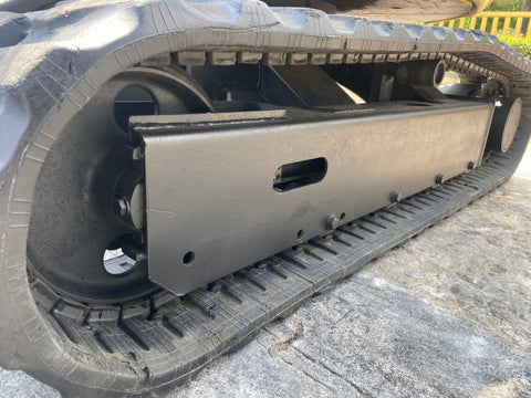 024.02 Komatsu PC28UU-2E Mini Excavator S/N 12261