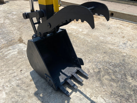 024.06 Komatsu PC50UU Mini Excavator S/N 6552