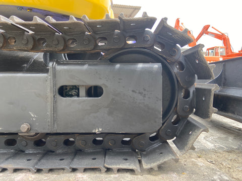 024.04 Komatsu PC38UU-2E Mini Excavator S/N 4732