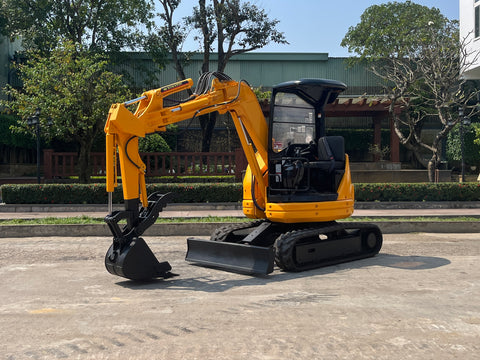 030.01 Komatsu PC28UU-2E Mini Excavator S/N 13838