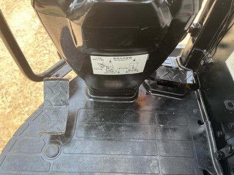 030.01 Komatsu PC28UU-2E Mini Excavator S/N 13838