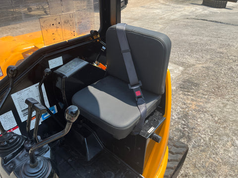 030.01 Komatsu PC28UU-2E Mini Excavator S/N 13838